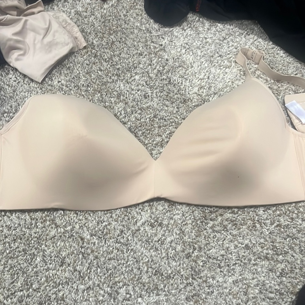 40DDD BRA